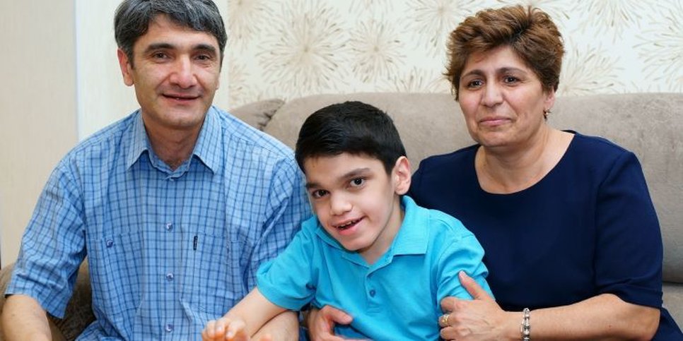 Suren, David and Melanya Petrosyan (Ramenskoye)
