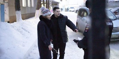 Félix Makhammadiev con su esposa. Oremburgo, 31 de diciembre de 2020