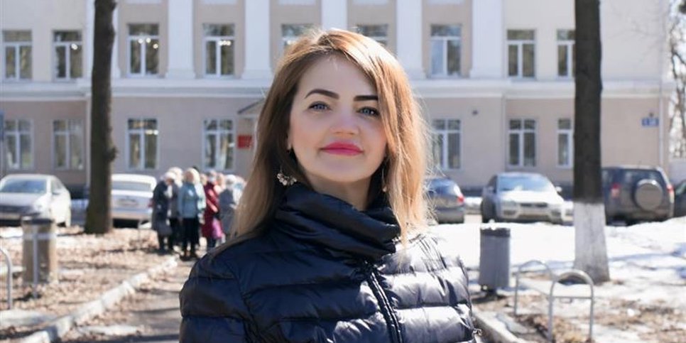 Victoriya Verkhoturova at the courthouse