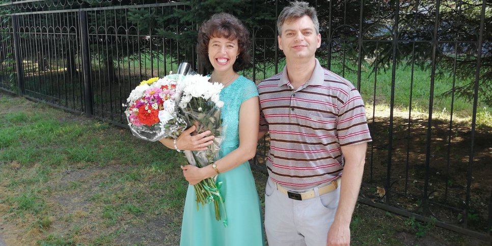 Nataliya Kriger with her husband outside the courthouse