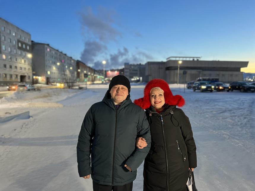 Aleksandr Polozov y su esposa, Svetlana. Norilsk, diciembre de 2023