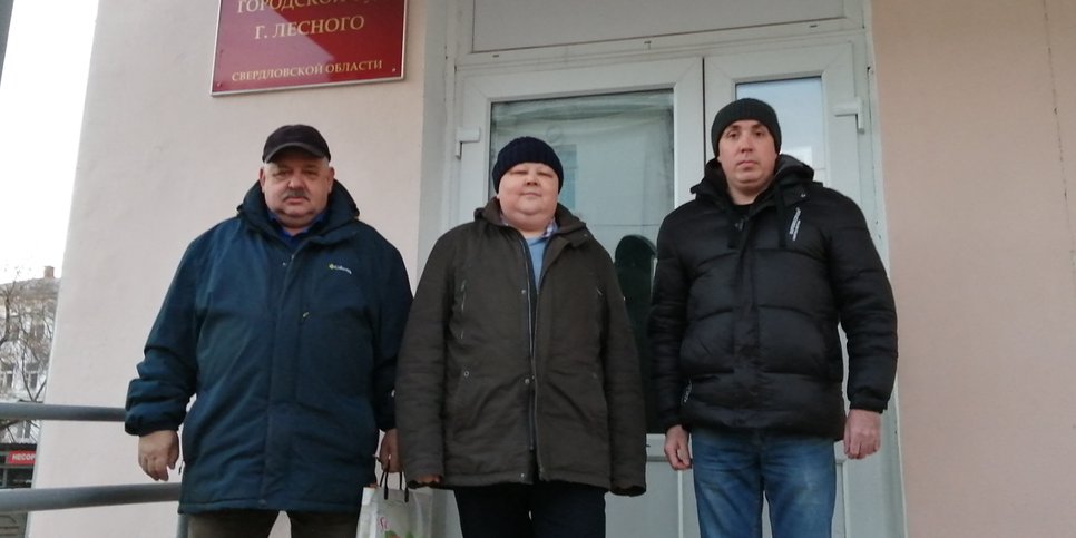 Andrey Bannykh, Andrey Kozhushko and Pavel Loshchinin near the court. November, 2024