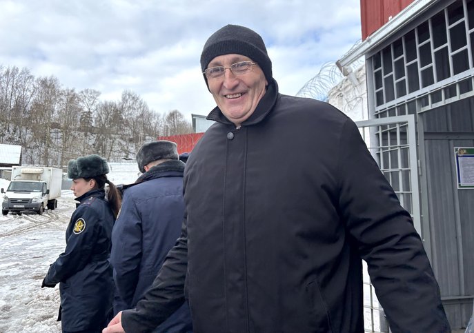 Vladimir Melnik en el puesto de control de la colonia penal. 9 de abril de 2025