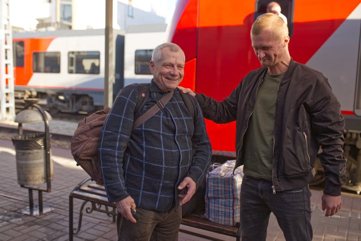 Three days after his release, Nikolay returned home. At the railway station, he was met by his relatives. April 2025