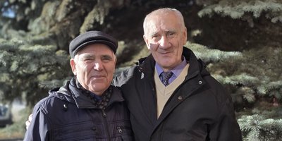 발레리 크냐제프와 인더스 탈리포프. 2025년 11월 11일