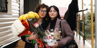 Vasemmalla: Yelena Gadrshina, marraskuu 2025