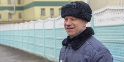 Eduard Sviridov after his release from the penal colony. April 2026.